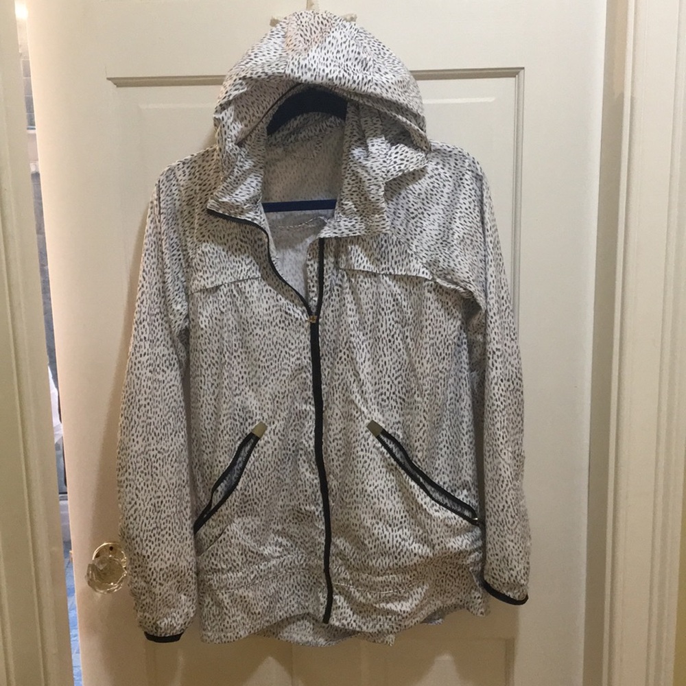 Lululemon rain coat